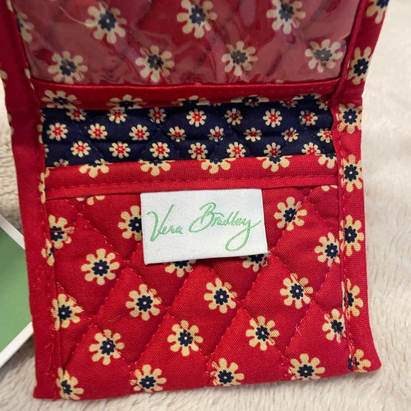 NWT Vera Bradley “Americana Red” Trifold Pocket Wallet (Retired Print) - Picture 3 of 4